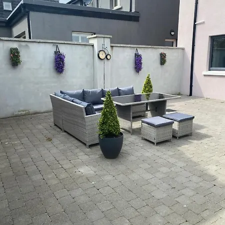 Gleanntan House - Beautiful Family Town House * Killarney