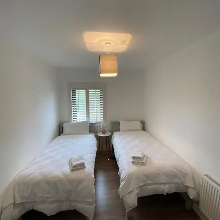 Gleanntan House - Beautiful Town House With Free Parking Semesterbostad Cill Airne