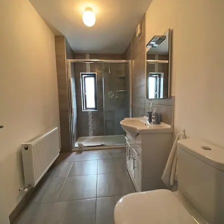 Gleanntan House - Beautiful Town House With Free Parking Killarney